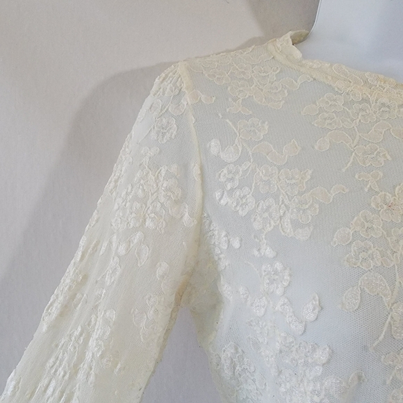 CAbi Women's Y2K Sheer Floral Mesh Top Sz M White Stretchy Fairy Feminine - Picture 4 of 11